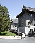 中海西岸的办公区
