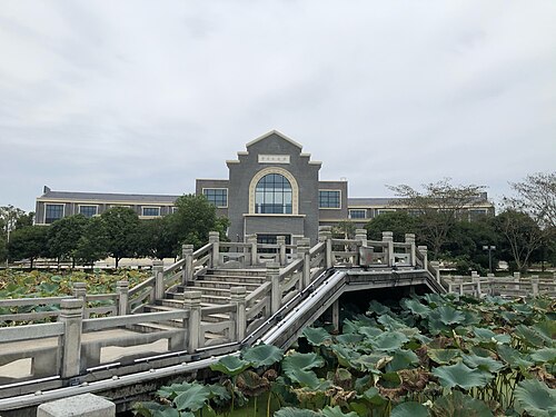 潛江市