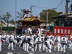 岸和田花车祭（日语：岸和田だんじり祭）