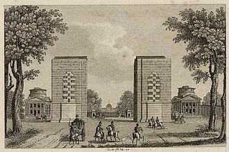 1818年，未完工的凱旋門位於星形路障（法语：Barrière de l'Étoile）兩座亭閣之間。