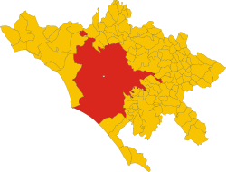 羅馬在羅馬首都廣域市的位置(市內小塊飛地為梵蒂岡城國)