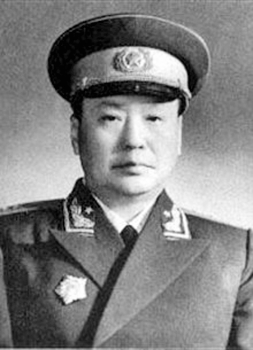 乌兰夫