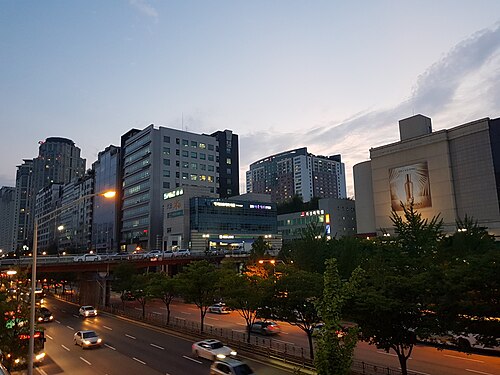 城南市